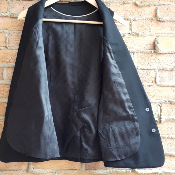 Tristan Stretch Wool Vest - Picture 8 of 10